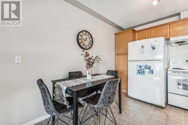 228, - 369 Rocky Vista Park Nw, Condo with 2 bedrooms, 2 bathrooms and 1 parking in Calgary AB | Image 12