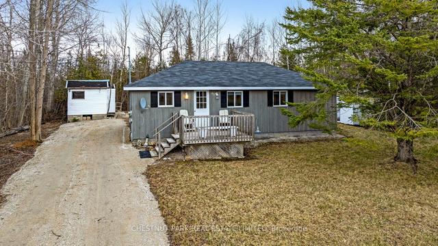 91 Glenlake Blvd, House detached with 3 bedrooms, 1 bathrooms and 3 parking in Collingwood ON | Image 34