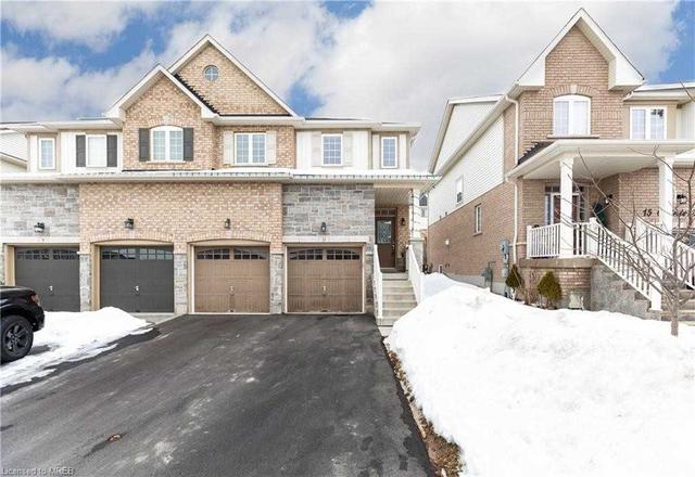 11 Painter Terr, House semidetached with 3 bedrooms, 3 bathrooms and 6 parking in Hamilton ON | Image 1
