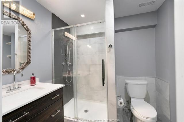 1215 Stanley Street, House detached with 4 bedrooms, 3 bathrooms and null parking in Windsor ON | Image 24