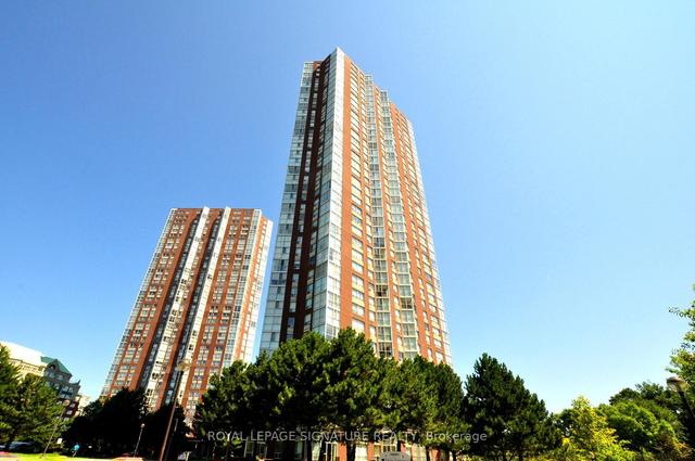 1602 - 5 Concorde Pl, Condo with 2 bedrooms, 2 bathrooms and 1 parking in Toronto ON | Image 1