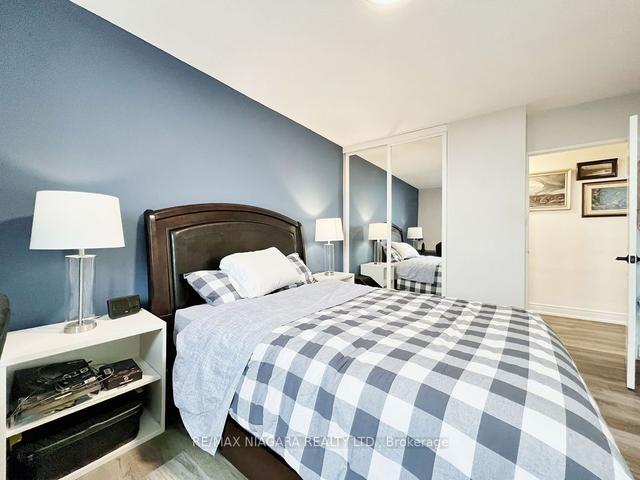 2102ph2 - 625 The West Mall, Condo with 3 bedrooms, 2 bathrooms and 1 parking in Toronto ON | Image 14