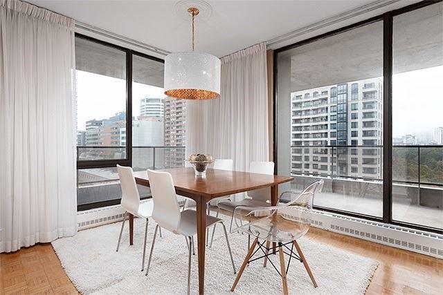 1001 - 20 Avoca Ave, Condo with 2 bedrooms, 2 bathrooms and 1 parking in Toronto ON | Image 5