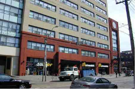 402 - 700 King St W, Condo with 2 bedrooms, 2 bathrooms and null parking in Toronto ON | Image 1