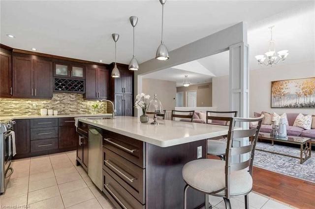 32 Goodman Cres, House detached with 3 bedrooms, 2 bathrooms and 4 parking in St. Catharines ON | Image 13