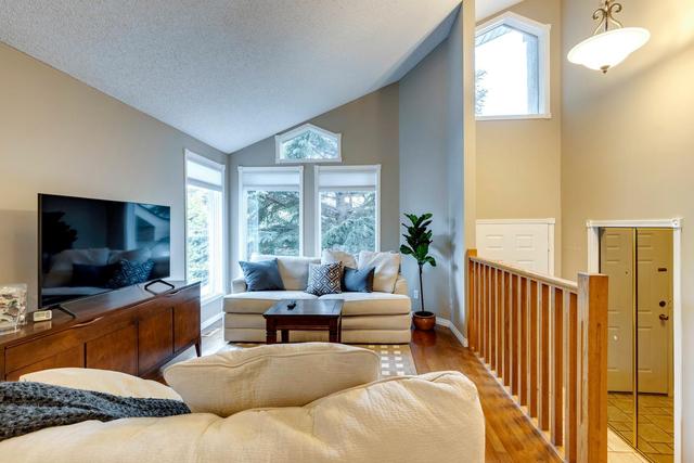 12 Scenic Hill Close Nw, House detached with 4 bedrooms, 2 bathrooms and 4 parking in Calgary AB | Image 8
