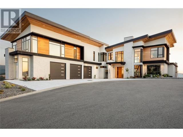 1372 Mine Hill Drive, House detached with 7 bedrooms, 4 bathrooms and 12 parking in Kelowna BC | Image 2