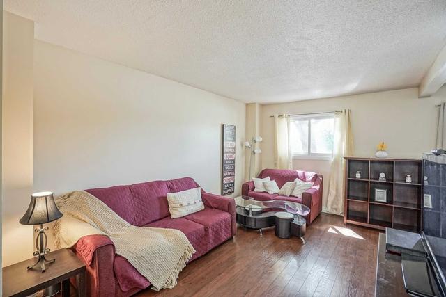 69 - 405 Hyacinthe Blvd N, Townhouse with 3 bedrooms, 2 bathrooms and 2 parking in Mississauga ON | Image 37