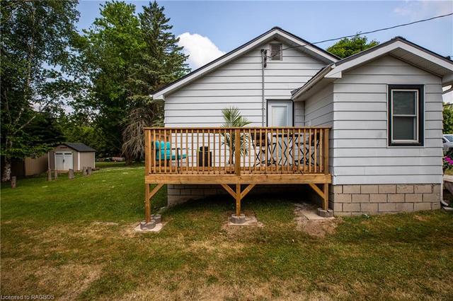 777370 Highway 10, House detached with 2 bedrooms, 1 bathrooms and null parking in Chatsworth ON | Image 37