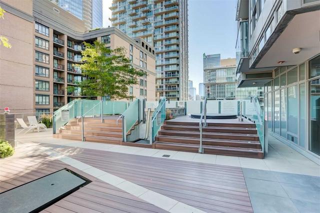 803 - 199 Richmond St W, Condo with 1 bedrooms, 1 bathrooms and 0 parking in Toronto ON | Image 13