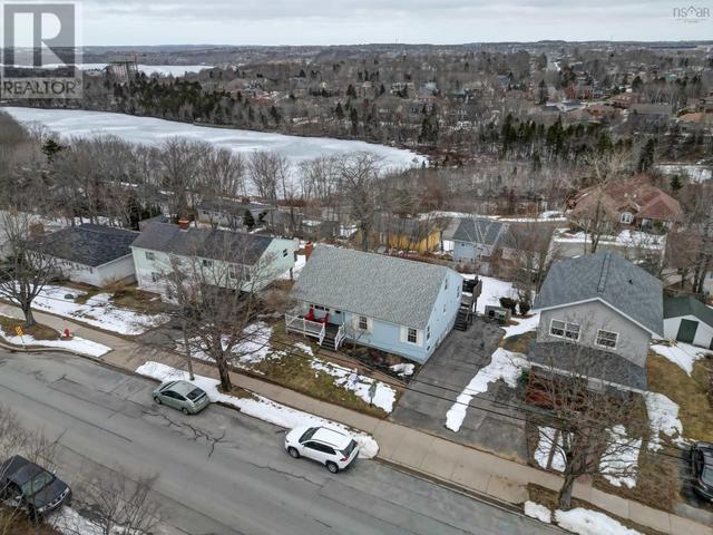 80 Joffre Street, House detached with 6 bedrooms, 2 bathrooms and null parking in Halifax NS | Image 3