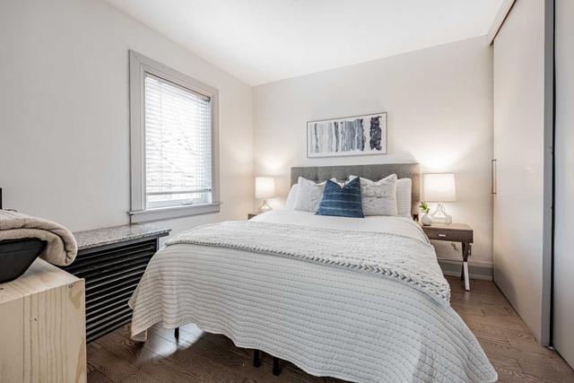 4 Chambers Ave, House semidetached with 2 bedrooms, 1 bathrooms and 1 parking in Toronto ON | Image 11