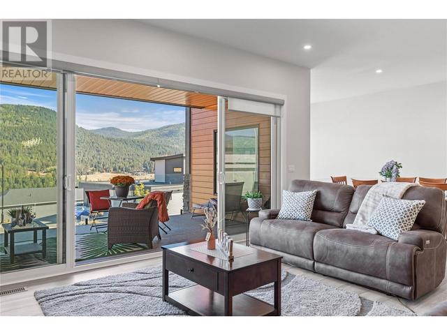 7141 Nakiska Drive, House detached with 5 bedrooms, 3 bathrooms and 2 parking in Vernon BC | Image 18