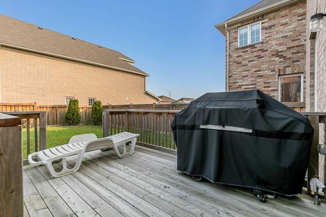 1406 Butler St, House detached with 3 bedrooms, 3 bathrooms and 4 parking in Innisfil ON | Image 20