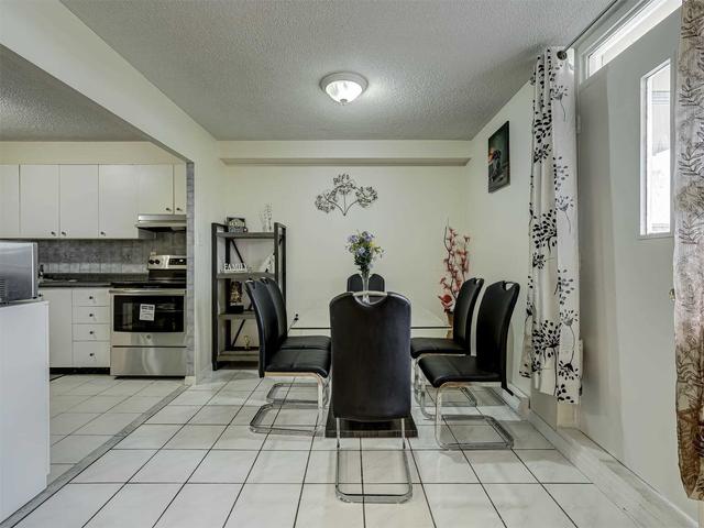 308 - 49 Silverstone Dr, Condo with 3 bedrooms, 2 bathrooms and 1 parking in Toronto ON | Image 3