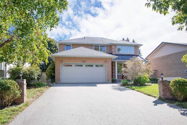 681 Whistler Dr, House detached with 4 bedrooms, 3 bathrooms and 6 parking in Oshawa ON | Card Image