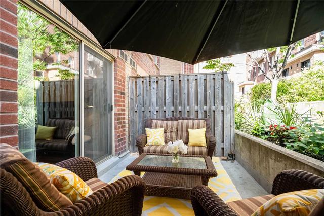 118 - 11 Ruttan St, Townhouse with 2 bedrooms, 2 bathrooms and 1 parking in Toronto ON | Image 17