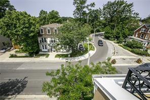242 Randall St, House attached with 3 bedrooms, 3 bathrooms and 2 parking in Oakville ON | Image 14