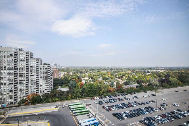 1610 - 7 Bishop Ave, Condo with 2 bedrooms, 2 bathrooms and 1 parking in Toronto ON | Image 21