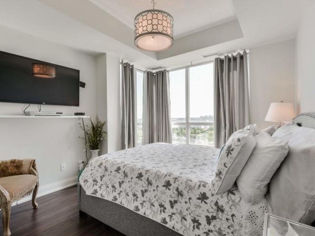 1003 - 55 Yorkland Blvd, Condo with 2 bedrooms, 2 bathrooms and 2 parking in Brampton ON | Image 4