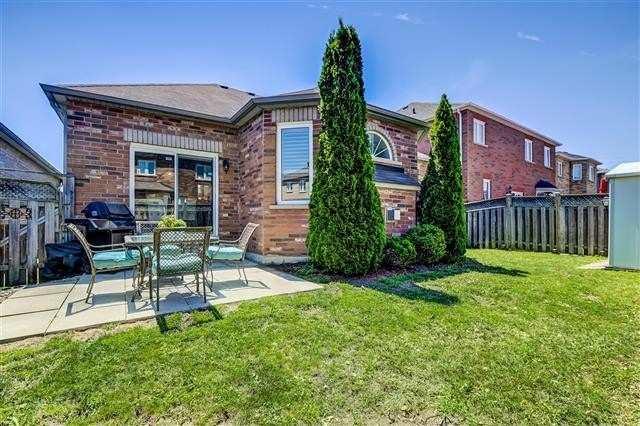 10 Victoria Wood Ave, House detached with 3 bedrooms, 3 bathrooms and 4 parking in Markham ON | Image 24