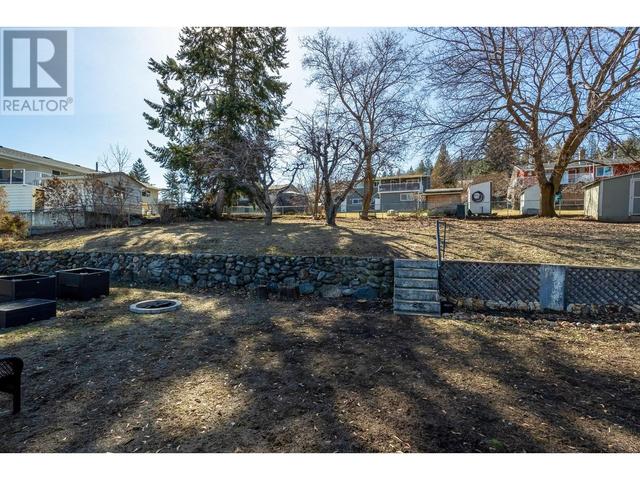 1775 Kloppenburg Road, House detached with 3 bedrooms, 1 bathrooms and 1 parking in Kelowna BC | Image 34