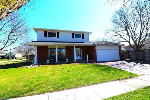 3456 Wiltshire Boulevard, House detached with 4 bedrooms, 2 bathrooms and 4 parking in Niagara Falls ON | Card Image