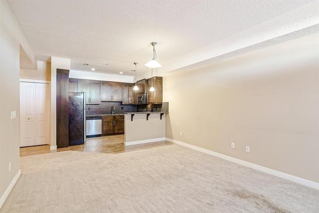 105 - 1005b Westmount Drive Sw, Condo with 1 bedrooms, 1 bathrooms and 2 parking in Wheatland County AB | Image 7