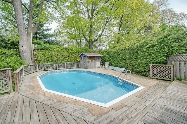 129 Sparling Court, House detached with 5 bedrooms, 2 bathrooms and 8 parking in Oakville ON | Image 26