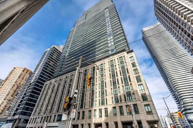 2811 - 955 Bay St, Condo with 1 bedrooms, 1 bathrooms and 0 parking in Toronto ON | Image 1