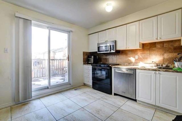 99 Sufi Cres, House attached with 3 bedrooms, 5 bathrooms and 2 parking in Toronto ON | Image 18