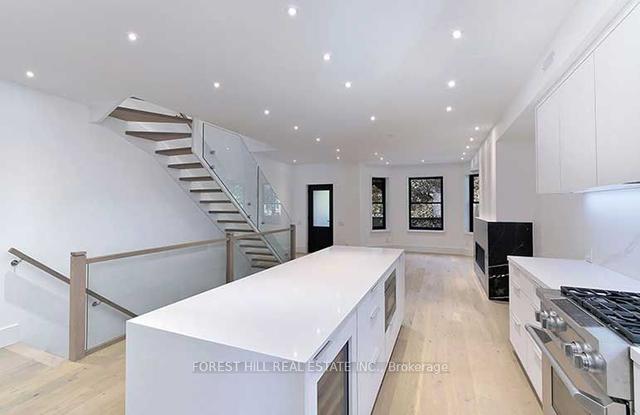 69 Brunswick Ave, House detached with 4 bedrooms, 6 bathrooms and 2 parking in Toronto ON | Image 13
