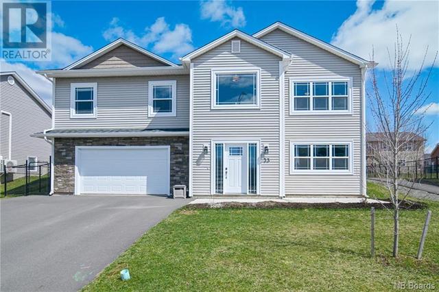 33 Doherty Drive, House detached with 4 bedrooms, 3 bathrooms and null parking in Oromocto NB | Image 1