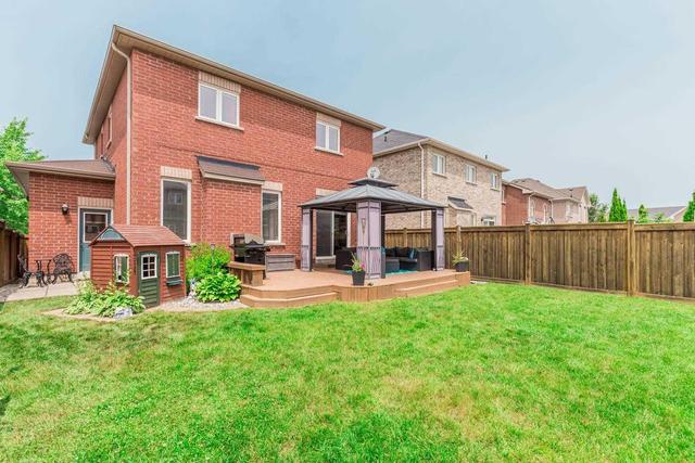 29 Eatonville St, House detached with 4 bedrooms, 4 bathrooms and 2 parking in Brampton ON | Image 19