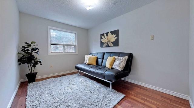 9 Steeves Crt, House detached with 3 bedrooms, 2 bathrooms and 3 parking in Vaughan ON | Image 16