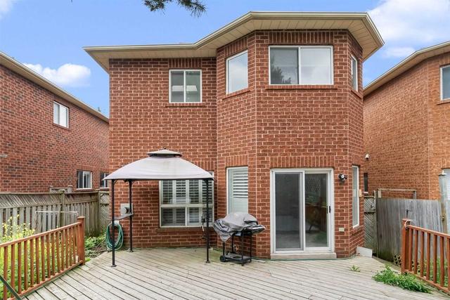 809 Hilton Blvd, House detached with 4 bedrooms, 3 bathrooms and 3 parking in Newmarket ON | Image 24
