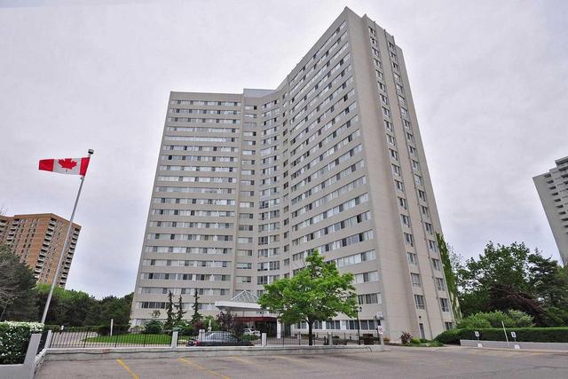 Sph10 - 3695 Kaneff Cres, Condo with 1 bedrooms, 1 bathrooms and 1 parking in Mississauga ON | Image 1