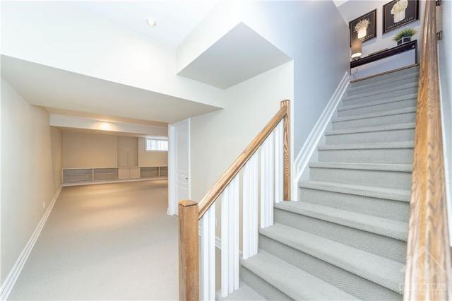 108 Manorhill Private, Townhouse with 2 bedrooms, 3 bathrooms and 4 parking in Ottawa ON | Image 24