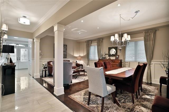 3206 Sorrento Cres, House detached with 4 bedrooms, 5 bathrooms and 2 parking in Burlington ON | Image 2