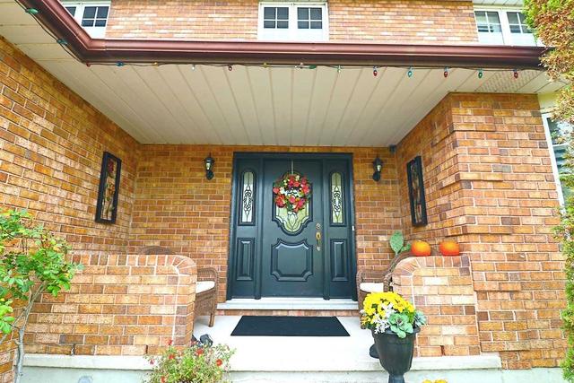 8182 Biggar Rd, Home with 4 bedrooms, 3 bathrooms and 18 parking in Niagara Falls ON | Image 25