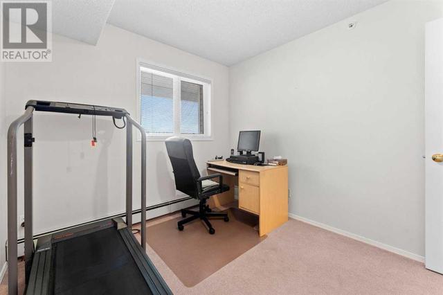 3415, - 3415 Hawksbrow Point Nw, Condo with 2 bedrooms, 1 bathrooms and 1 parking in Calgary AB | Image 20