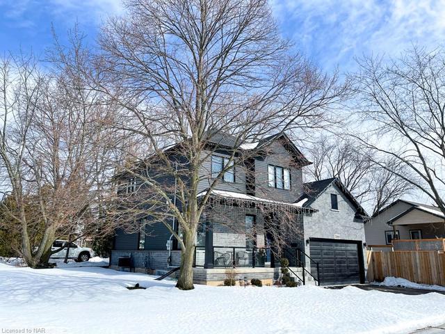 7099 Bonnie Street, House detached with 4 bedrooms, 2 bathrooms and 4 parking in Niagara Falls ON | Image 3