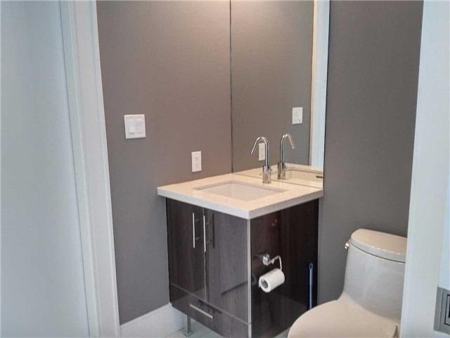 623 - 39 Queens Quay E, Condo with 2 bedrooms, 2 bathrooms and 1 parking in Toronto ON | Image 6