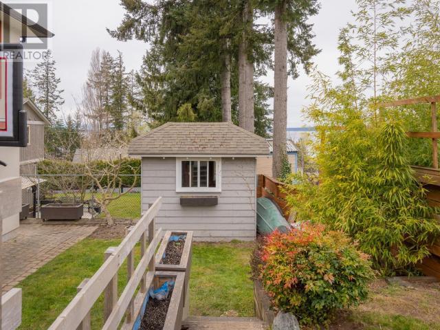 6929 Retaskit Crt, House detached with 5 bedrooms, 4 bathrooms and 2 parking in Powell River BC | Image 77