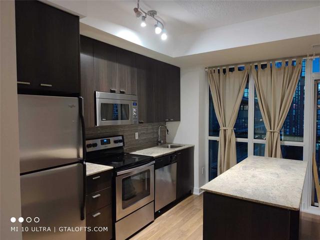 601 - 775 King St W, Condo with 2 bedrooms, 1 bathrooms and 1 parking in Toronto ON | Image 11