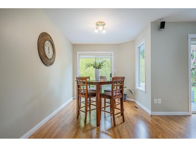 14871 21b Avenue, House detached with 3 bedrooms, 2 bathrooms and 6 parking in Surrey BC | Image 14