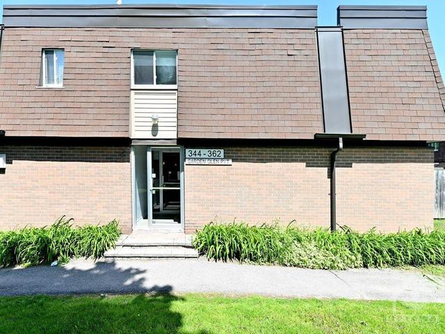358 Garden Glen Private, Townhouse with 2 bedrooms, 2 bathrooms and 1 parking in Ottawa ON | Image 1