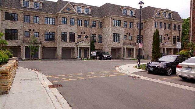 2090 Queensborough Gate, Townhouse with 3 bedrooms, 3 bathrooms and 1 parking in Mississauga ON | Image 12