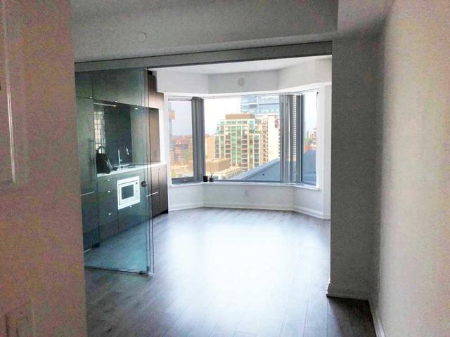 1706 - 155 Yorkville Ave, Condo with 1 bedrooms, 1 bathrooms and 0 parking in Toronto ON | Image 7