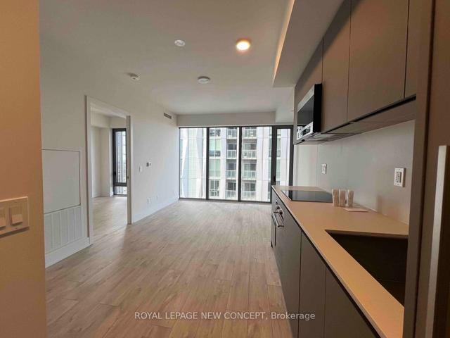 3908 - 8 Cumberland St, Condo with 1 bedrooms, 1 bathrooms and 0 parking in Toronto ON | Image 7